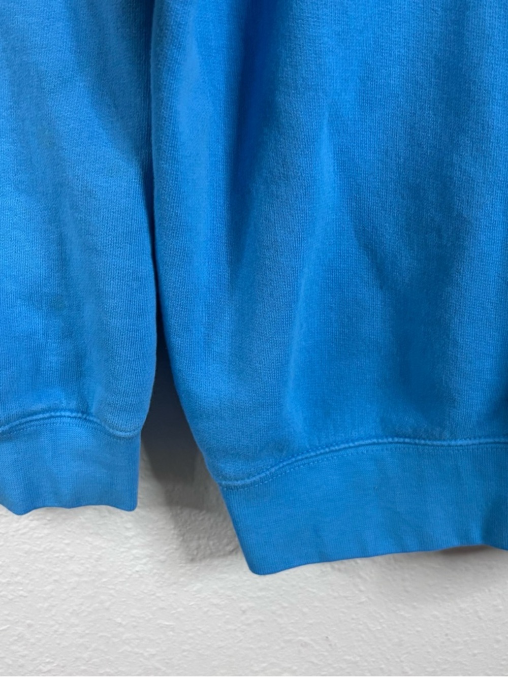 Disneyland Sky Blue Pullover Mickey Mouse Disney World Sz Large Sweatshirt - Picture 5 of 9